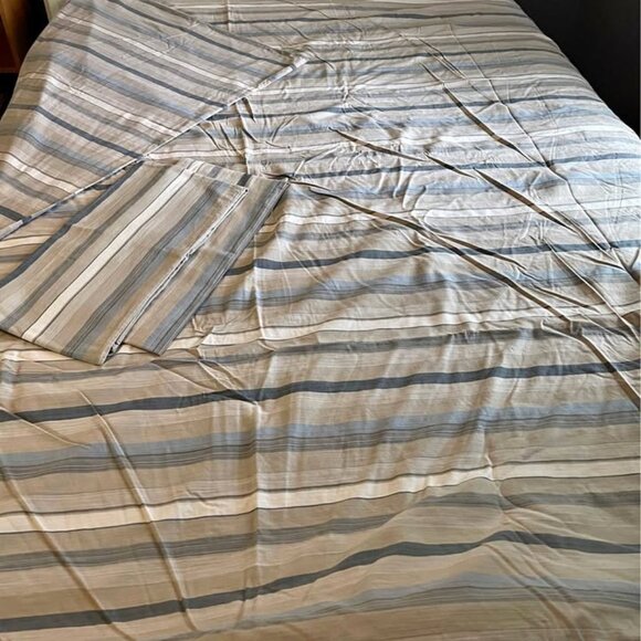 Calvin Klein Strie Stripe 3 Piece KING Duvet Cover Set. VINTAGE - Picture 1 of 5